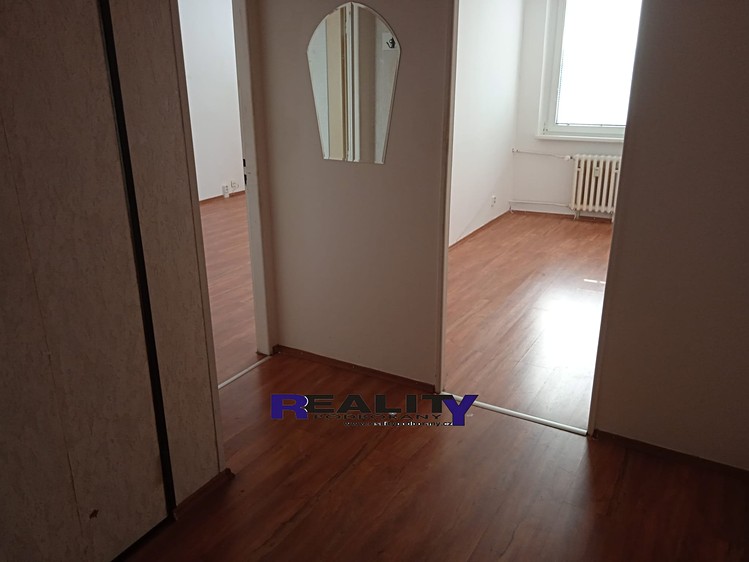 Pronájem bytu 2+1 40 m² - foto 2