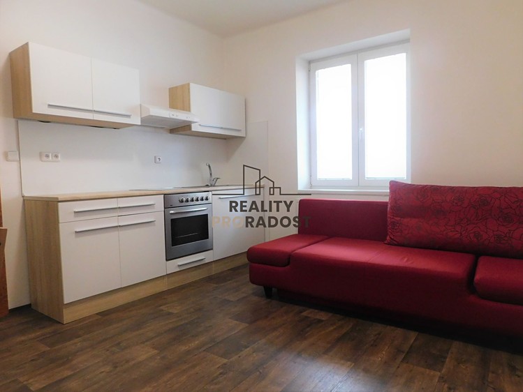 Pronájem bytu 2+kk 40 m² - foto 3