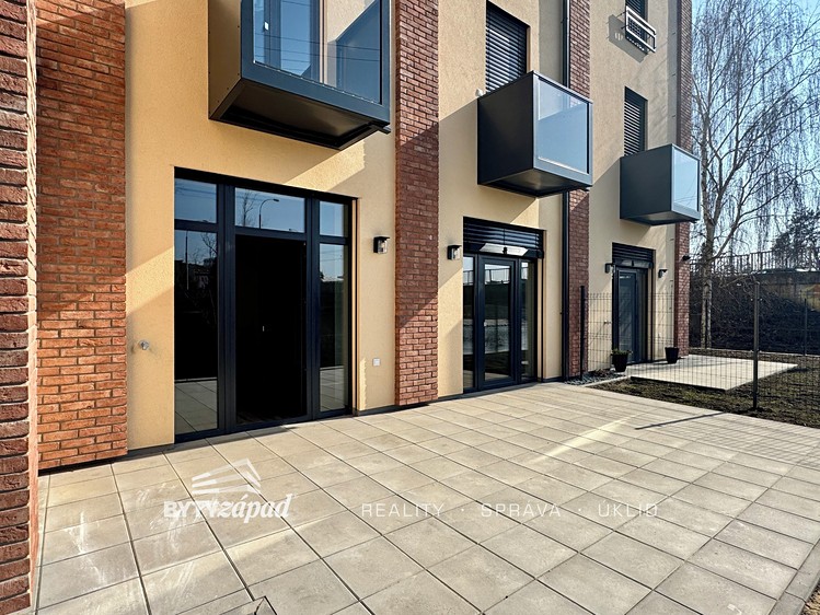 Pronájem bytu 2+kk 56 m² - foto 6