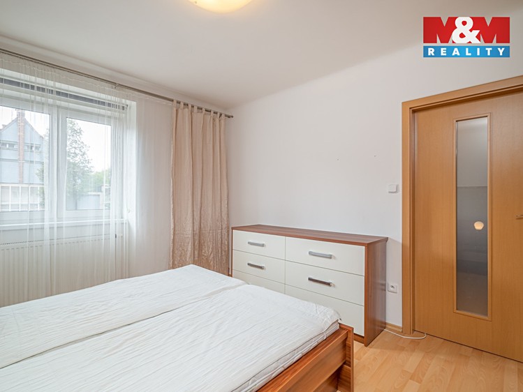 Pronájem bytu 2+1 49 m² - foto 8