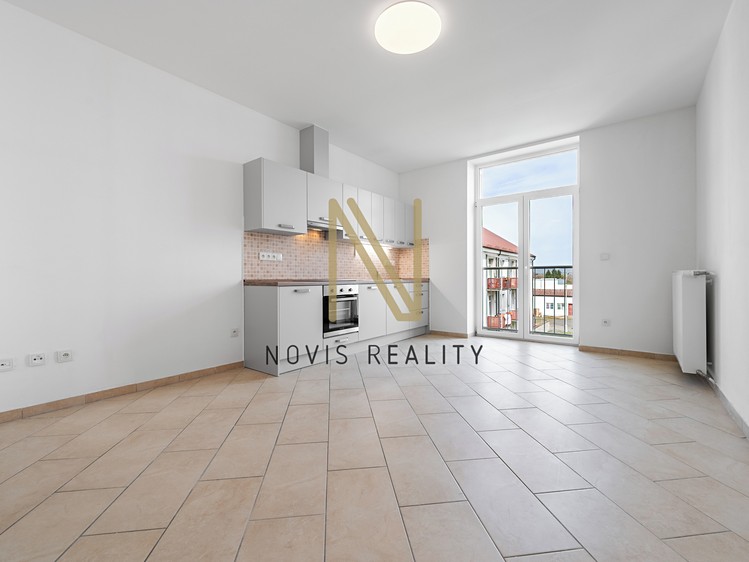 Pronájem bytu 3+kk 72 m² - foto 5