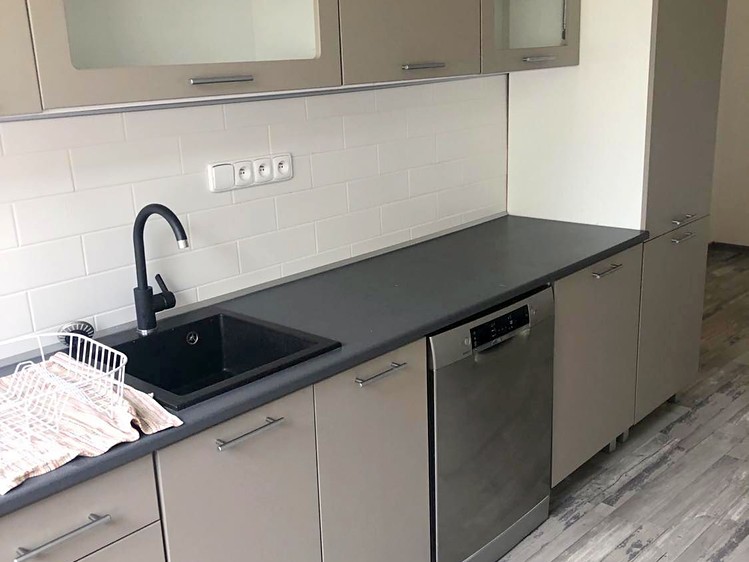 Pronájem bytu 1+1 70 m² - foto 2
