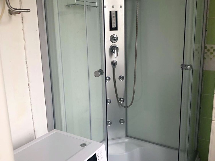 Pronájem bytu 1+1 70 m² - foto 5