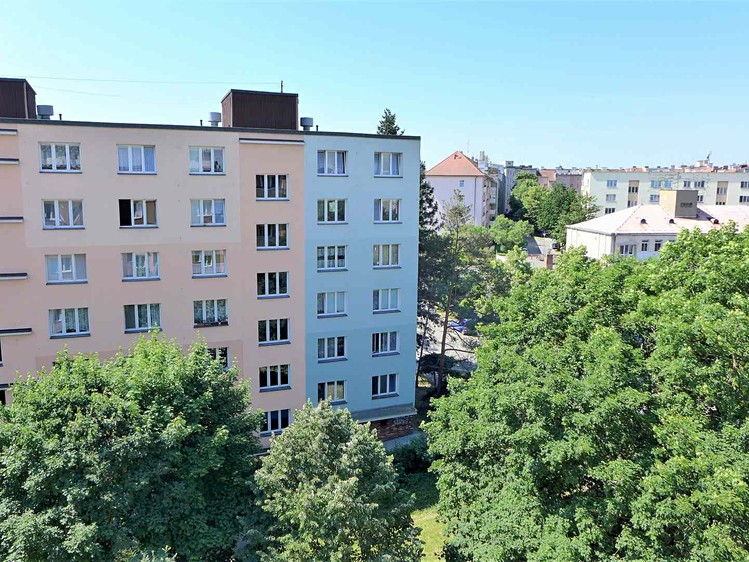Pronájem bytu 2+1 49 m² - foto 8