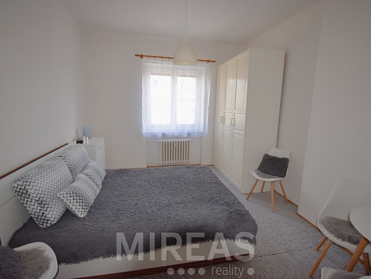 Pronájem bytu 2+1 55 m² - foto 6