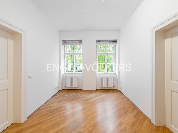 Pronájem bytu 5+1 184 m² (Mezonet) - foto 6