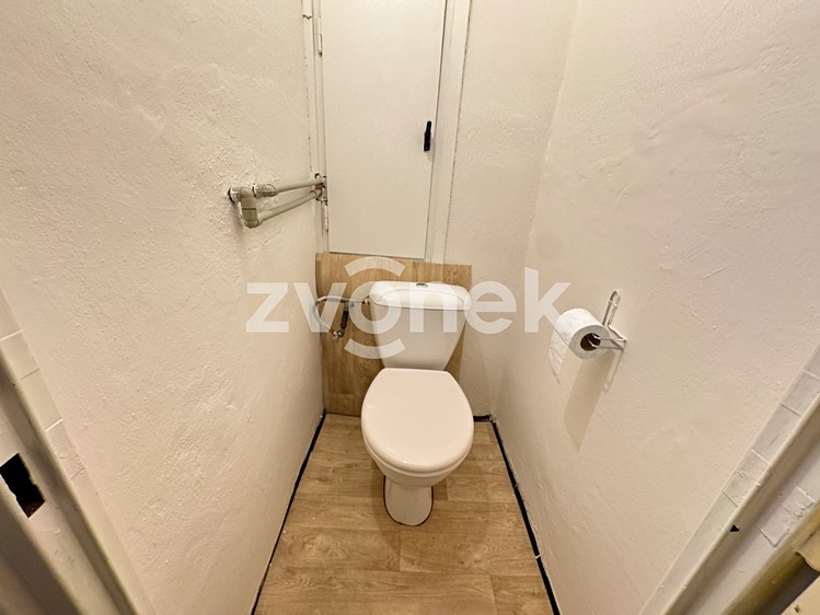 Pronájem bytu 1+1 39 m² - foto 8