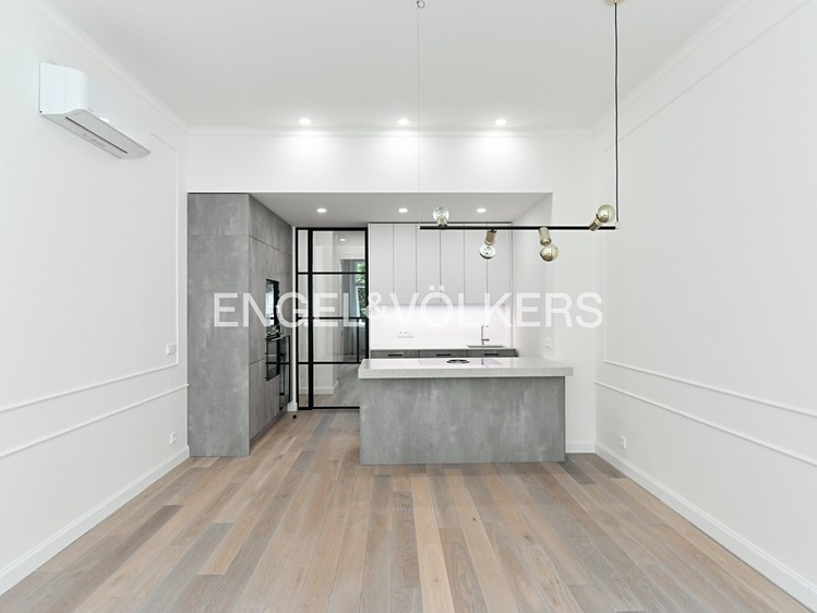 Pronájem bytu 3+kk 92 m² - foto 3