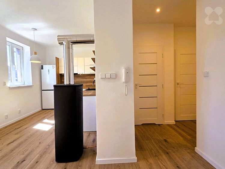 Pronájem bytu 1+kk 28 m² - foto 5