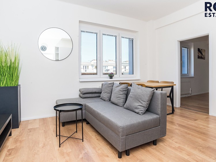 Pronájem bytu 2+kk 47 m² - foto 1