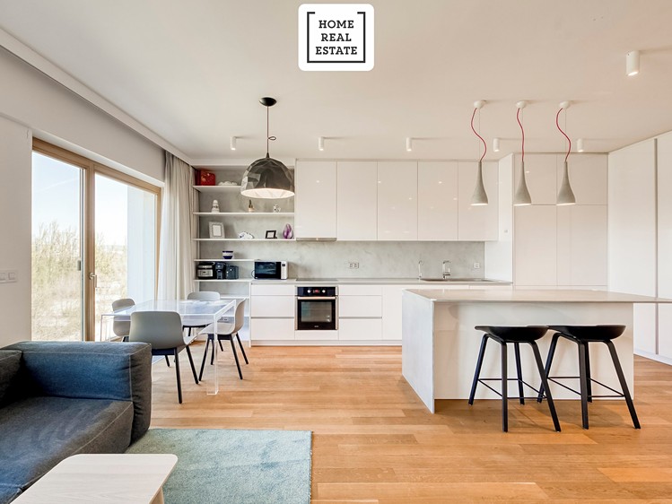 Pronájem bytu 3+kk 90 m² - foto 1