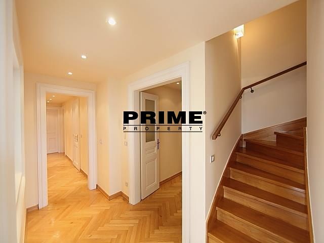 Pronájem bytu 5+1 265 m² - foto 6