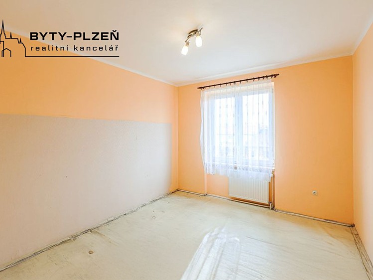 Pronájem bytu 3+1 70 m² - foto 4
