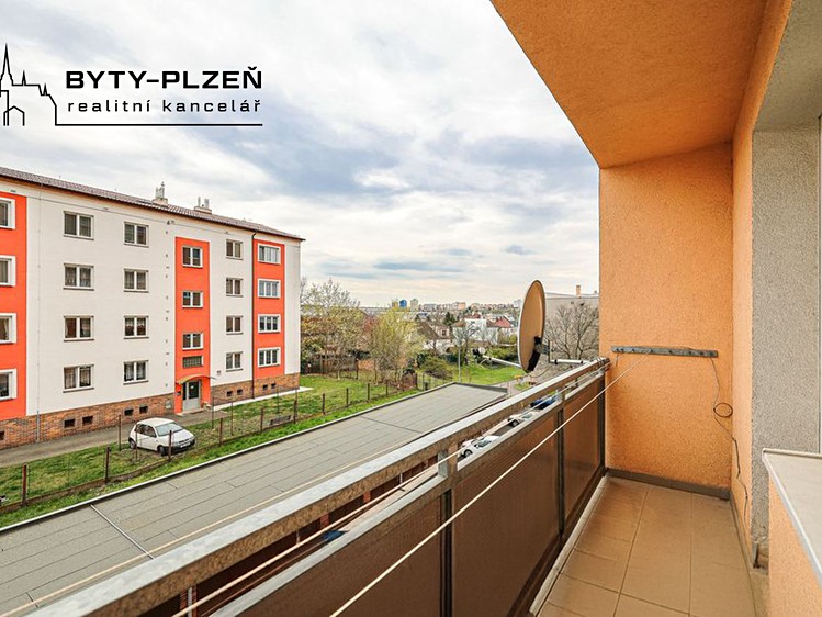 Pronájem bytu 3+1 70 m² - foto 6