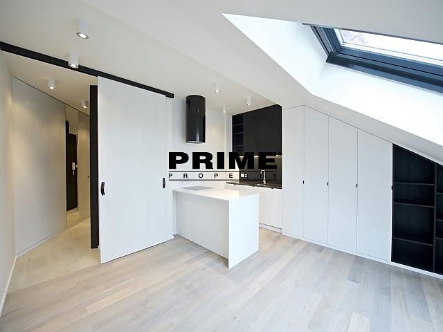 Pronájem bytu 1+kk 39 m² - foto 3