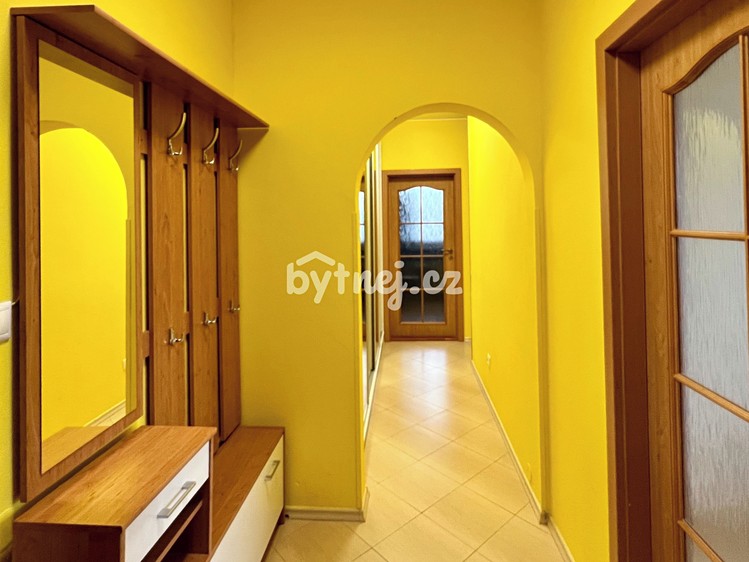 Pronájem bytu 3+1 64 m² - foto 3