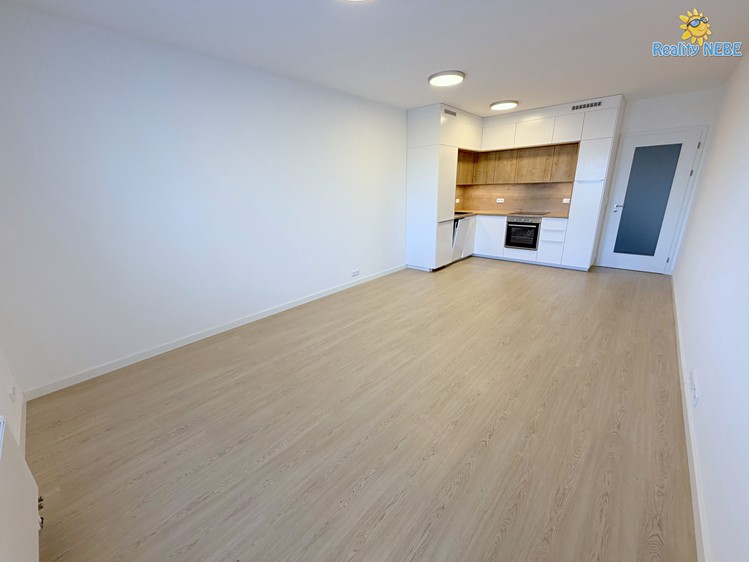 Pronájem bytu 2+kk 60 m² - foto 1