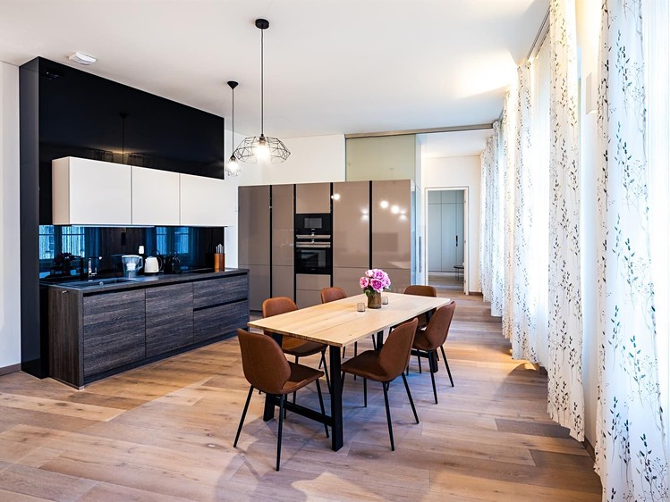 Pronájem bytu 3+kk 123 m² - foto 2