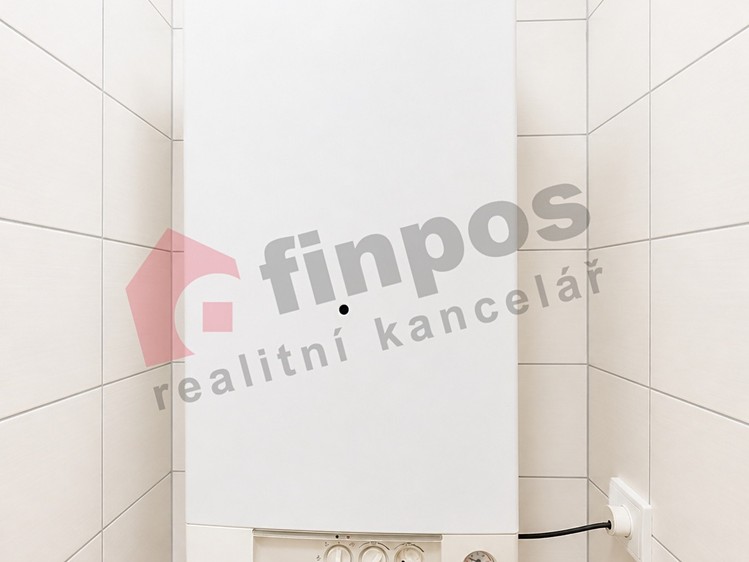 Pronájem bytu 2+kk 79 m² - foto 8