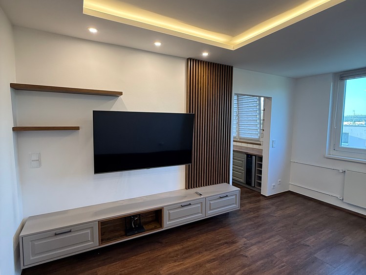 Pronájem bytu 2+1 58 m² (Jednopodlažní) - foto 1
