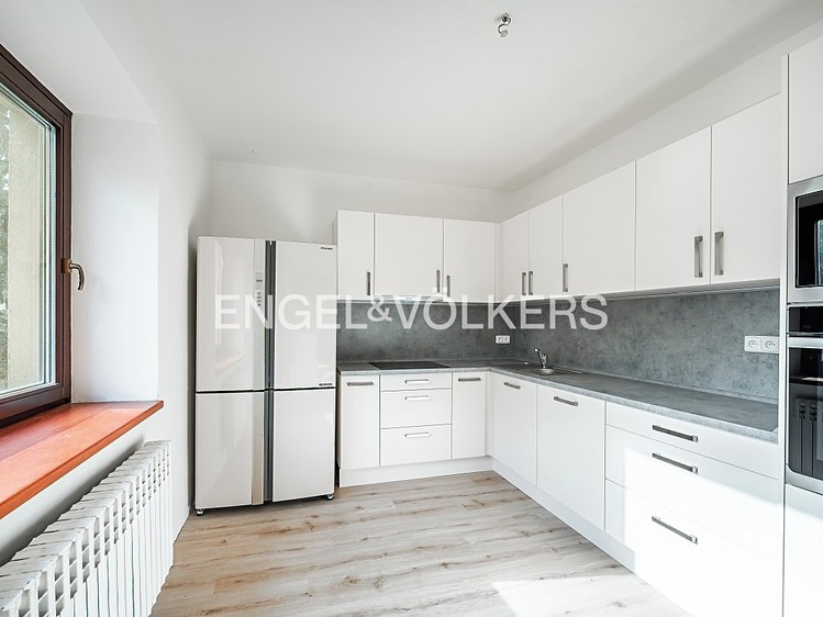 Pronájem bytu 3+kk 123 m² - foto 2