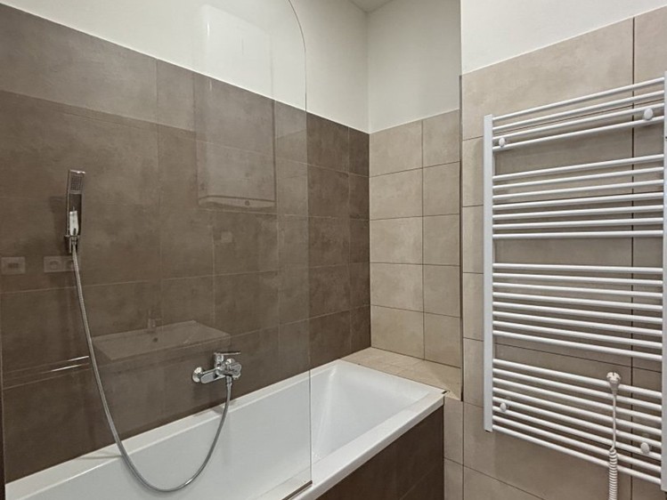 Pronájem bytu 2+1 50 m² - foto 5