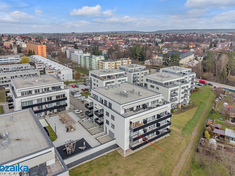 Pronájem bytu 3+kk 80 m² (Jednopodlažní) - foto 1