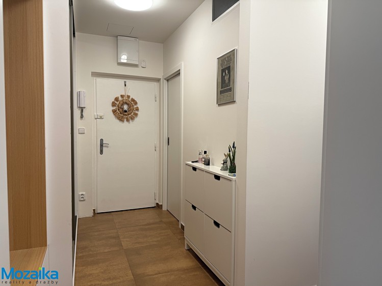 Pronájem bytu 2+1 55 m² (Jednopodlažní) - foto 6