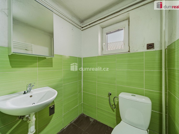 Prodej rodinného domu 90 m², pozemek 270 m² - foto 3