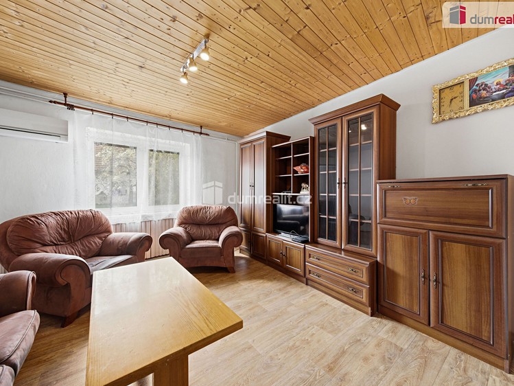 Prodej rodinného domu 90 m², pozemek 270 m² - foto 2