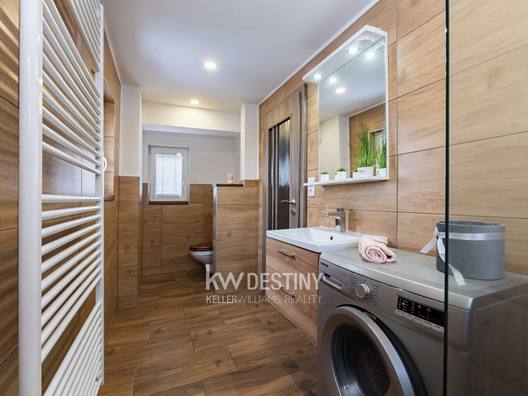 Prodej  rodinného domu 176 m², pozemek 469 m² - foto 4