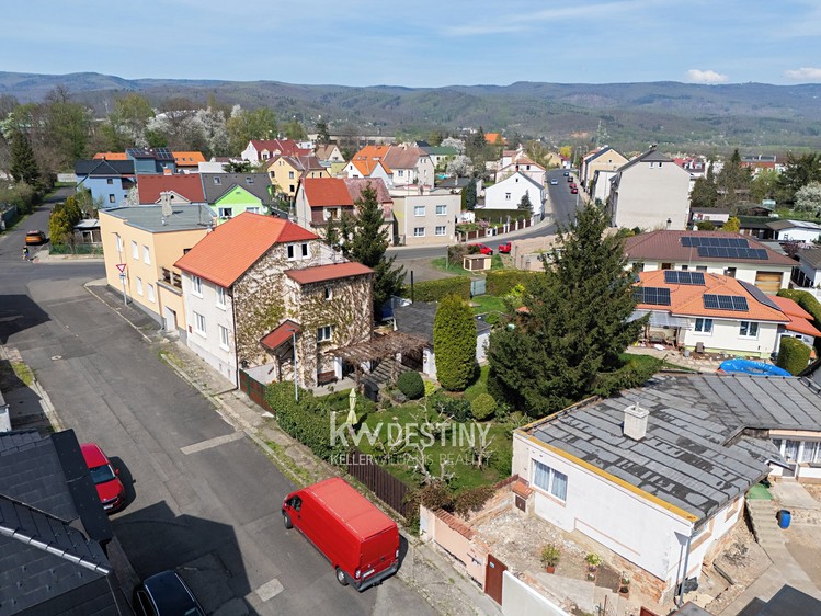 Prodej  rodinného domu 176 m², pozemek 469 m² - foto 8