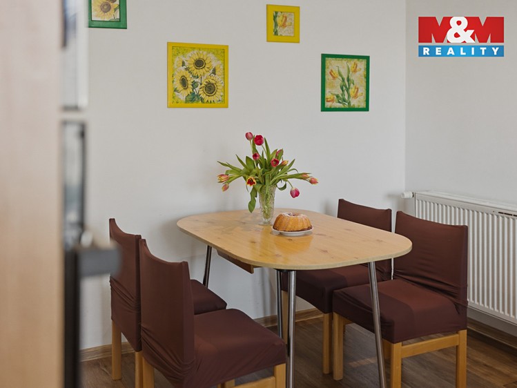 Prodej rodinného domu 100 m², pozemek 735 m² - foto 3