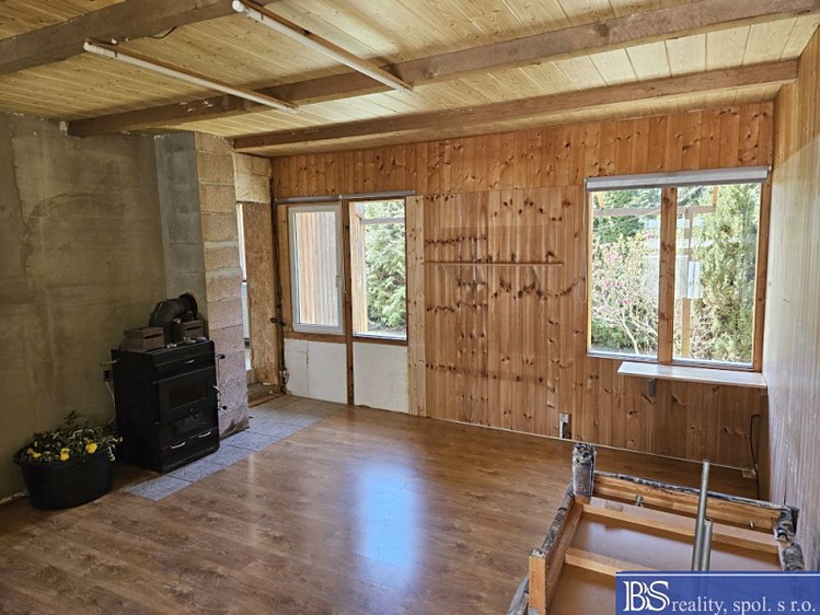 Prodej chaty 69 m², pozemek 484 m² - foto 6