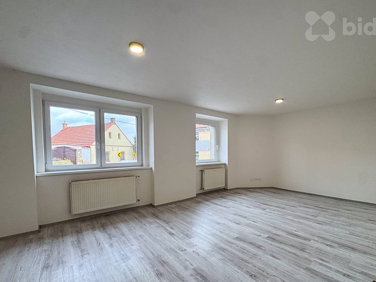 Prodej  rodinného domu 145 m², pozemek 150 m² - foto 5