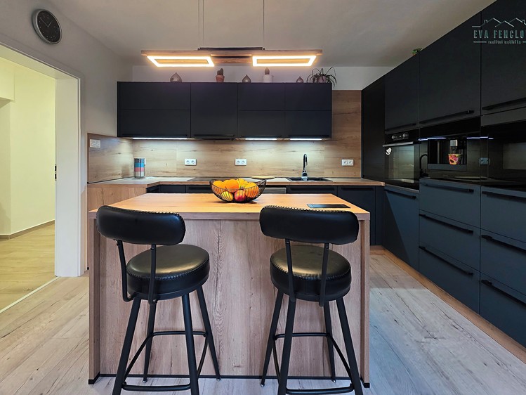 Prodej rodinného domu 135 m², pozemek 7 000 m² - foto 8