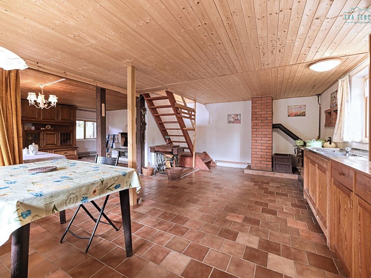 Prodej chaty 110 m², pozemek 83 m² - foto 2