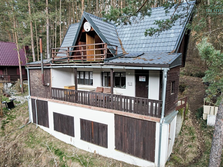 Prodej chaty 110 m², pozemek 83 m² - foto 7
