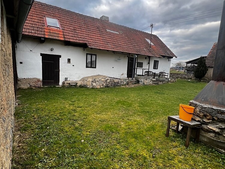 Prodej chalupy 129 m², pozemek 352 m² - foto 1