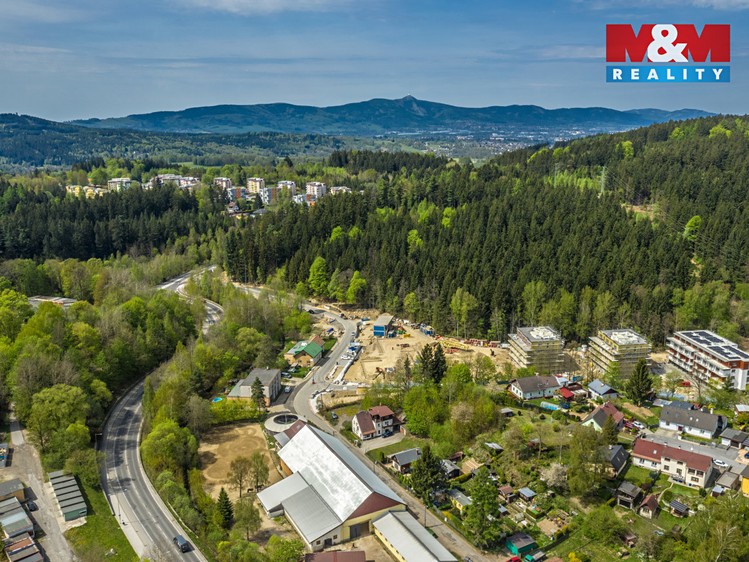 Prodej rodinného domu 200 m², pozemek 2 098 m² - foto 2