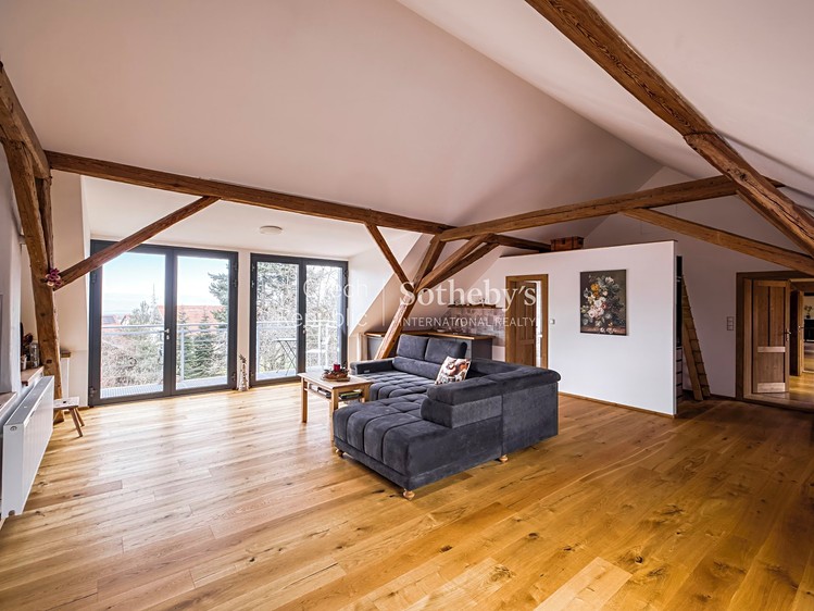 Prodej zemědělské usedlosti 450 m², pozemek 6 410 m² - foto 8