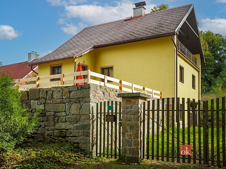 Prodej rodinného domu 150 m², pozemek 385 m² - foto 3
