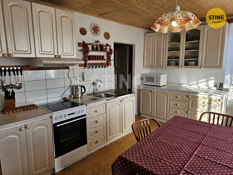 Prodej  rodinného domu 140 m², pozemek 258 m² - foto 3
