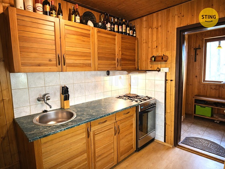 Prodej  rodinného domu 210 m², pozemek 1 778 m² - foto 3