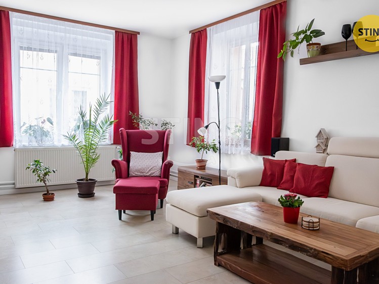 Prodej rodinného domu 240 m², pozemek 522 m² - foto 4