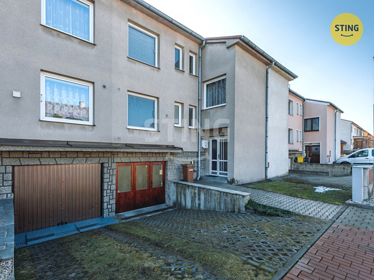 Prodej rodinného domu 158 m², pozemek 538 m² - foto 3