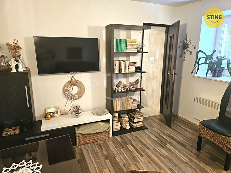 Prodej  rodinného domu 220 m², pozemek 292 m² - foto 6