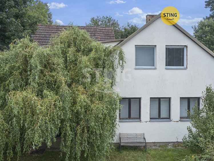 Prodej rodinného domu 119 m², pozemek 1 210 m² - foto 1