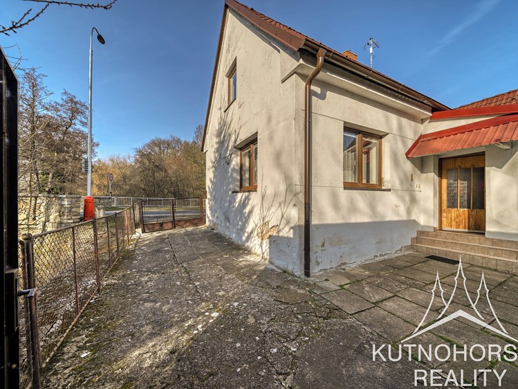 Prodej rodinného domu 148 m², pozemek 378 m² - foto 6