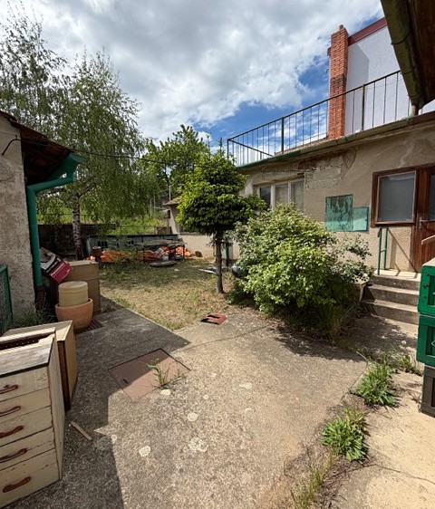 Prodej rodinného domu 203 m², pozemek 1 000 m² - foto 2